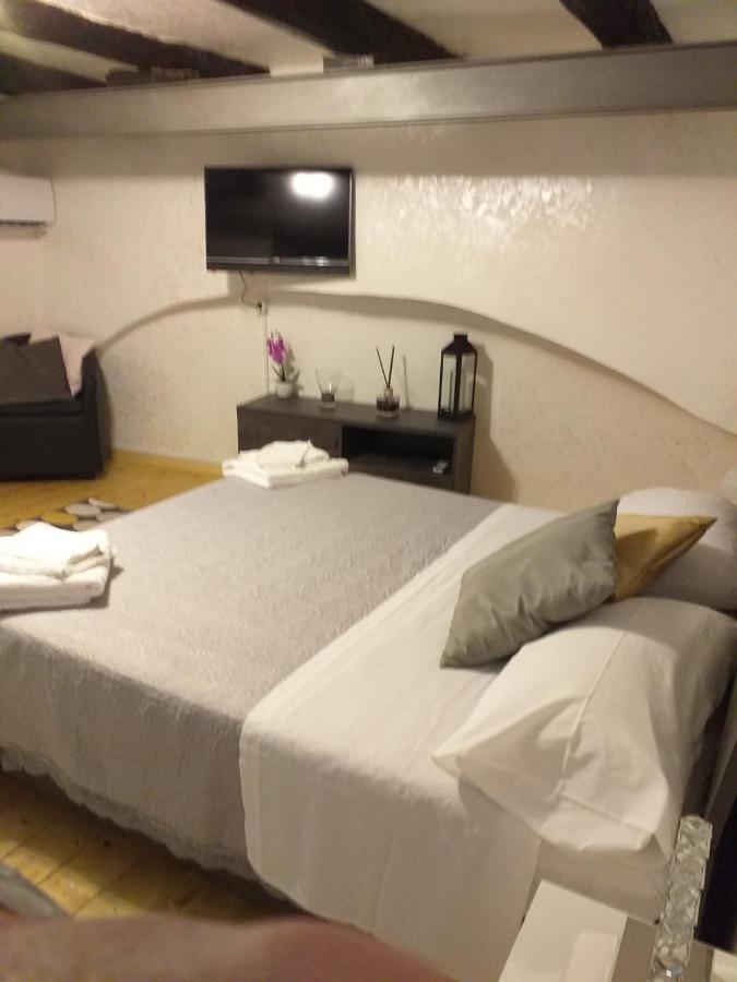 Sasy Jr House Via San Mattia 72 Daire Napoli Dış mekan fotoğraf